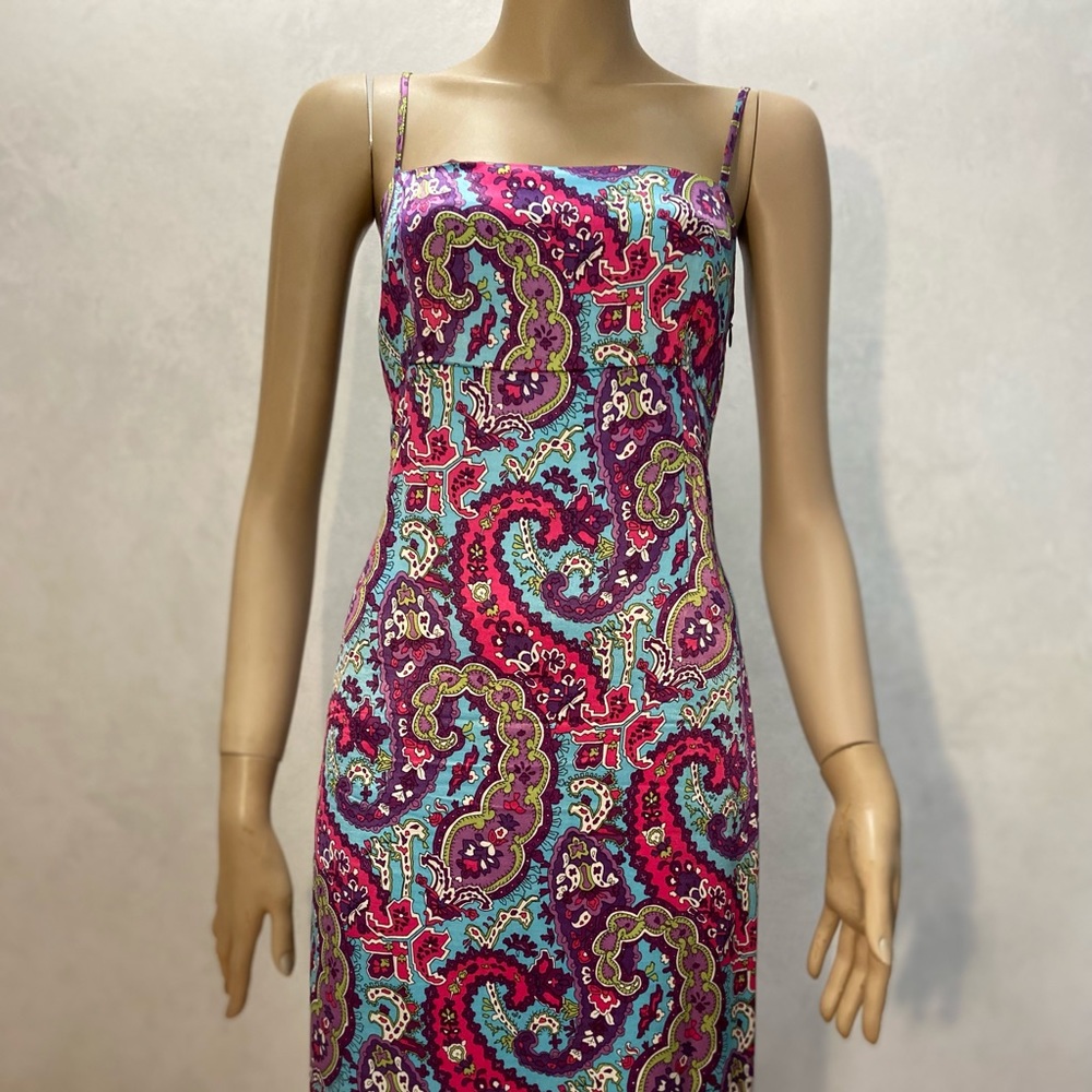 Beautiful multicoloured resort dress